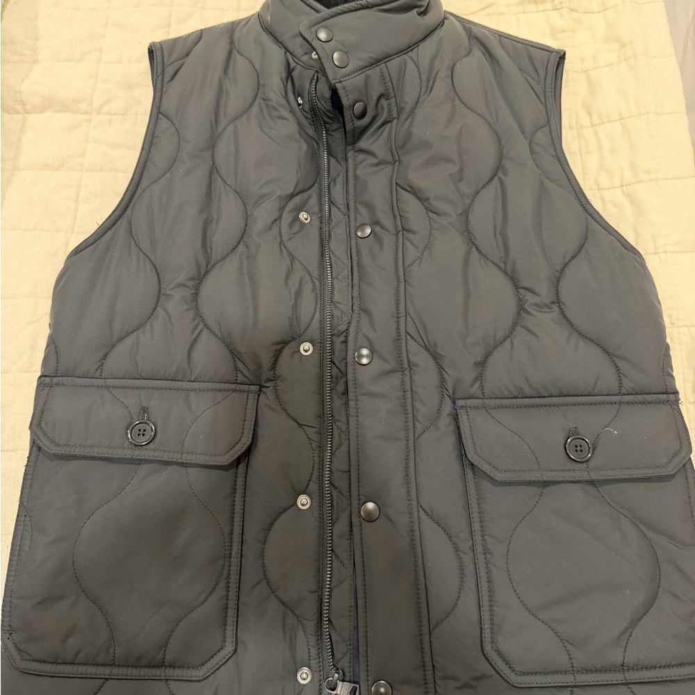Men’s Banana Republic Medium Black Quilted Vest